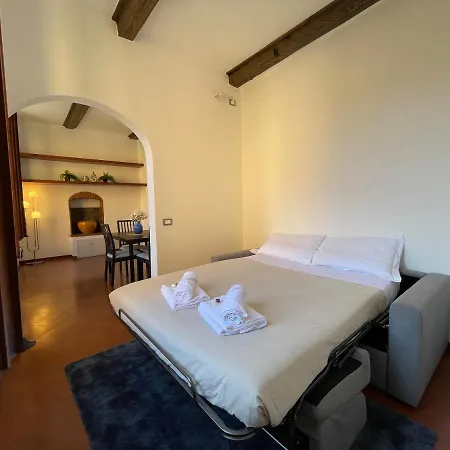 At The Boboli Garden Carola Loft Apartment *